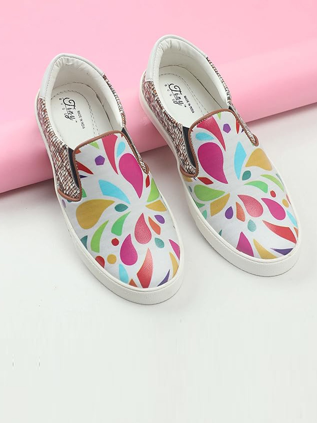 

Tiny Bugs Girls Printed Slip-On Sneakers, White