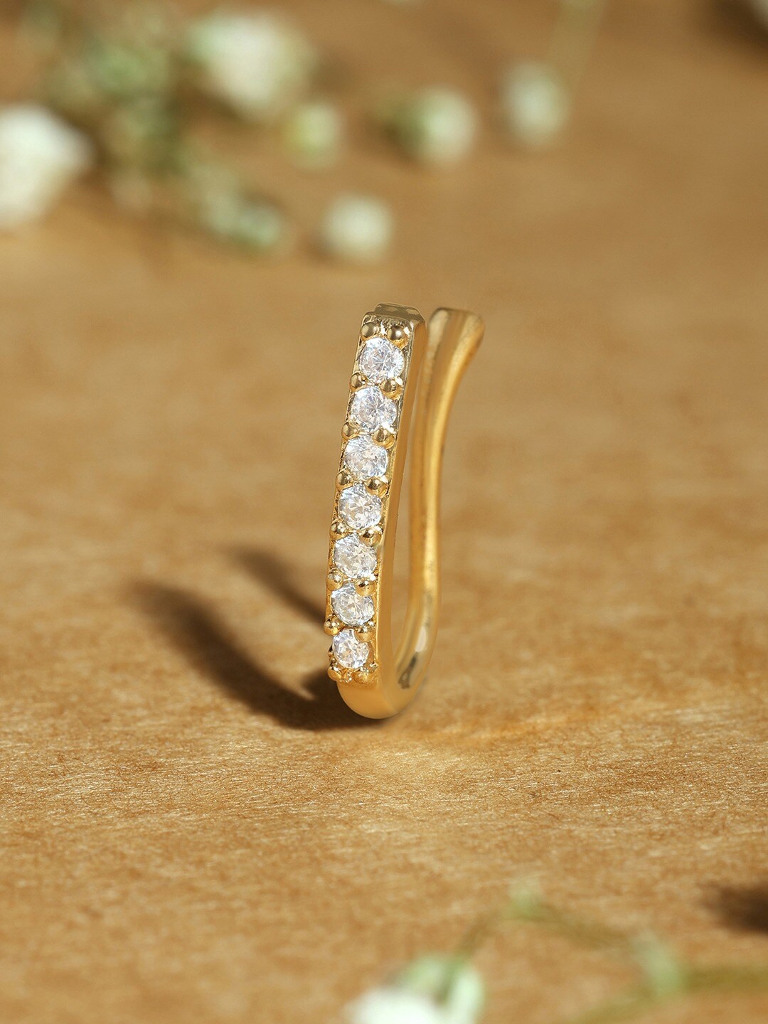 

AMI Gold-Plated Cubic Zirconia-Studded Clip On Contemporary Nosepin