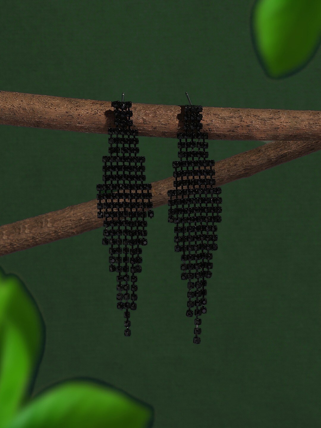 

AMI Artificial Stones Drop Earrings, Black