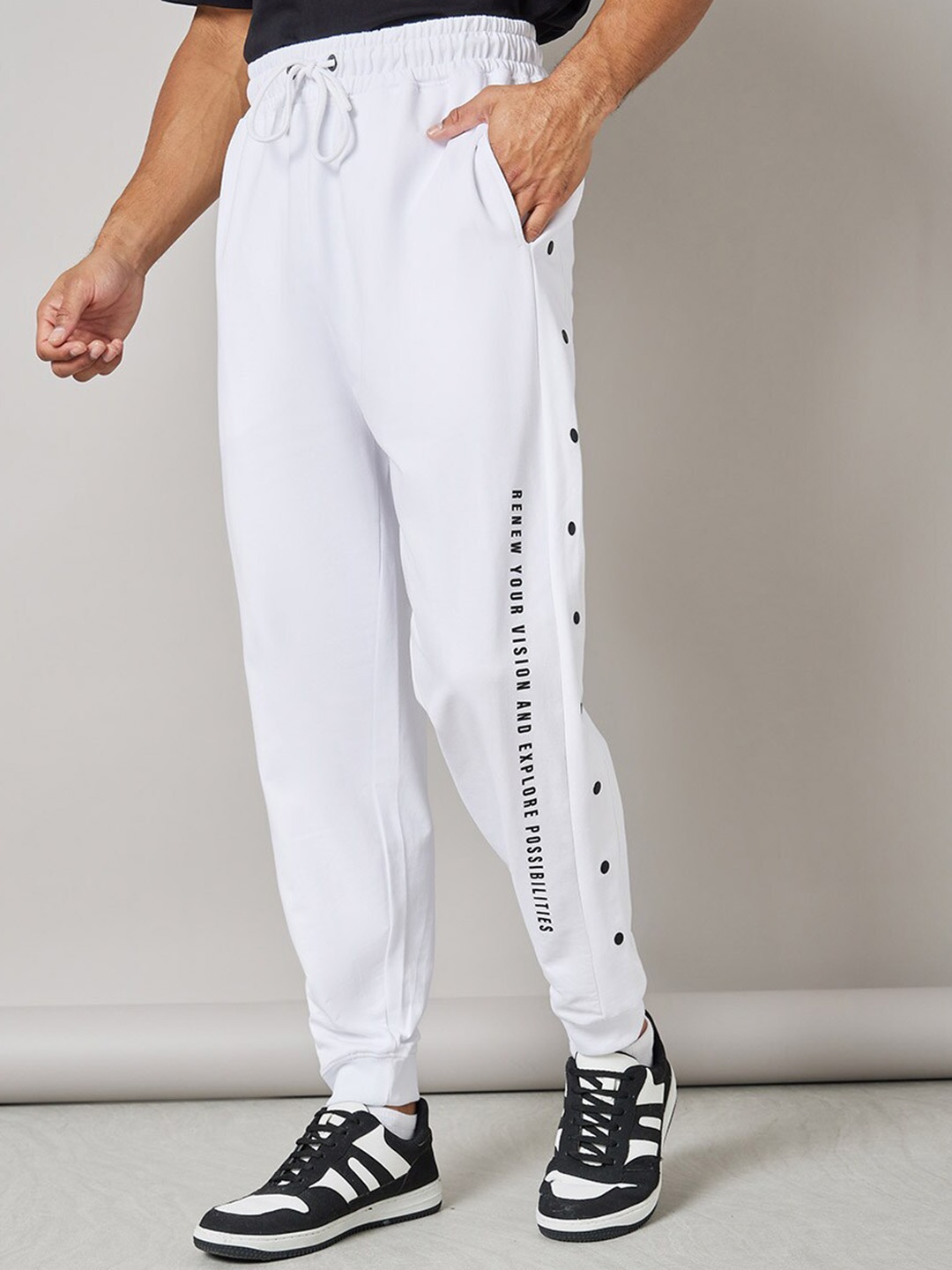 

Styli Men Oversized Side Vertical Print and Popper Detail Joggers, White