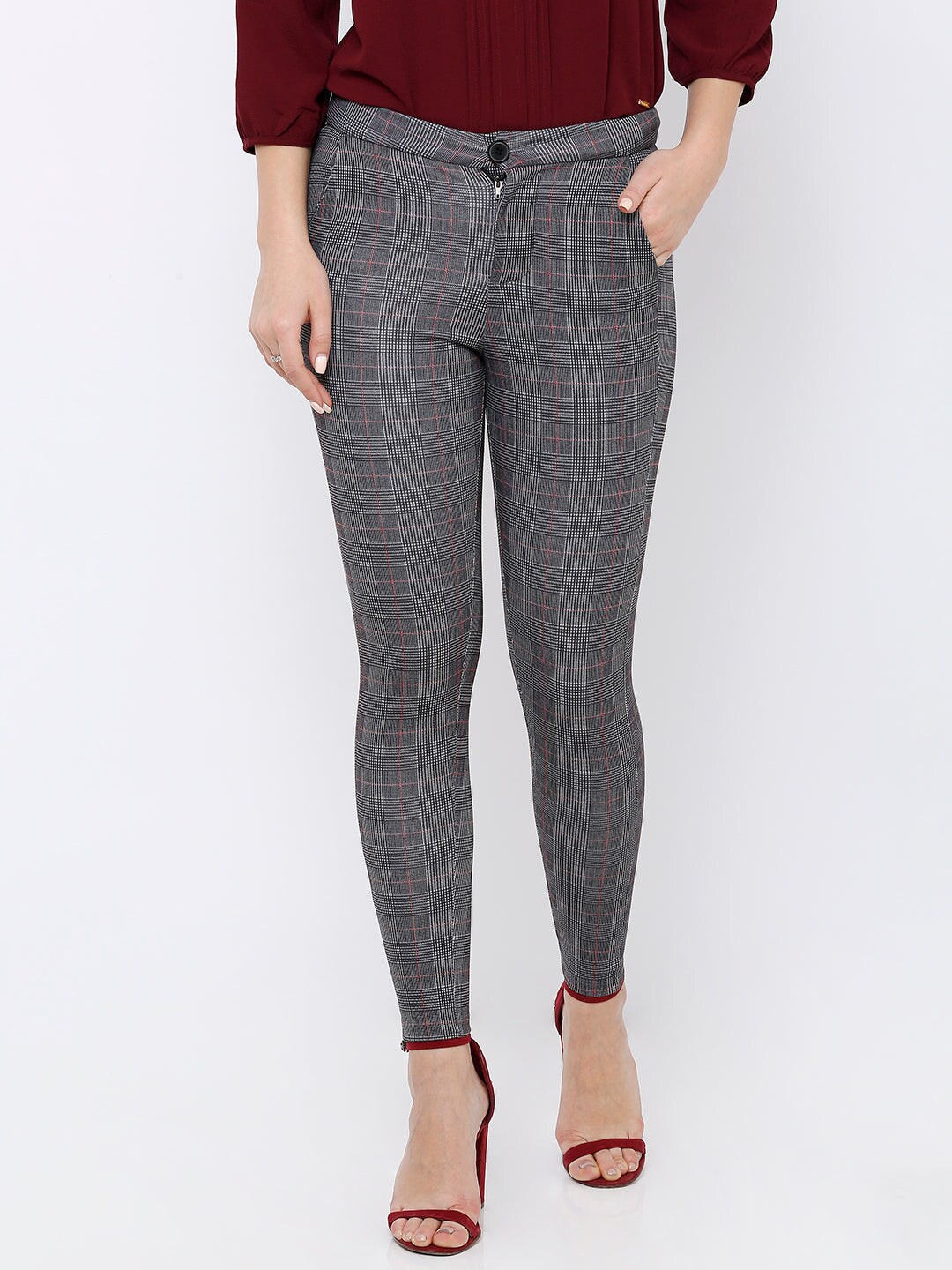 

Kraus Jeans Women Skinny Fit Checked Woven Jeggings, Grey