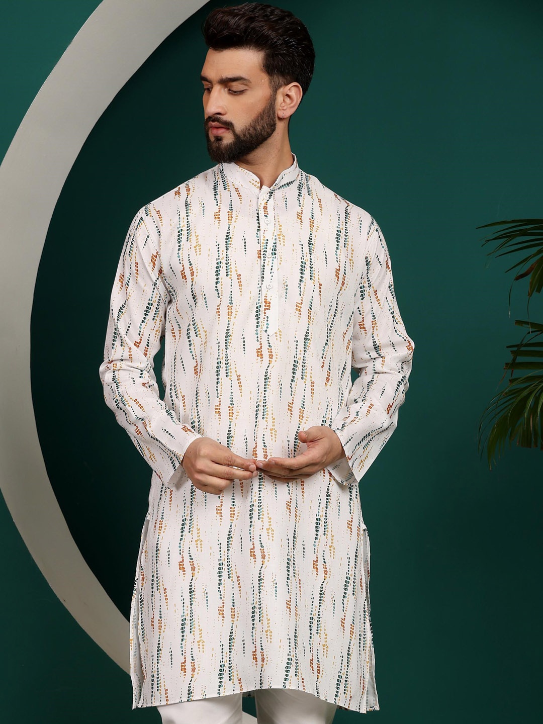 

Armaan Ethnic Mandarin Collar Block Print Cotton Kurta, Green