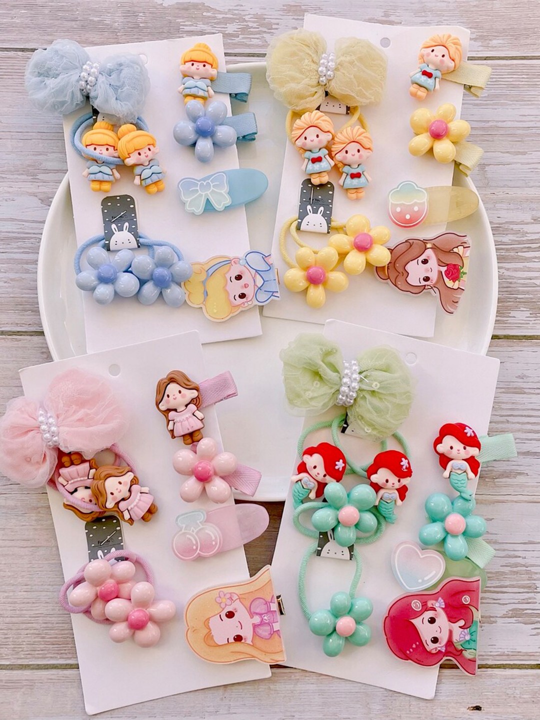 

LYTIX Girls Set Of 10 Beaded Assorted Hair Accessory