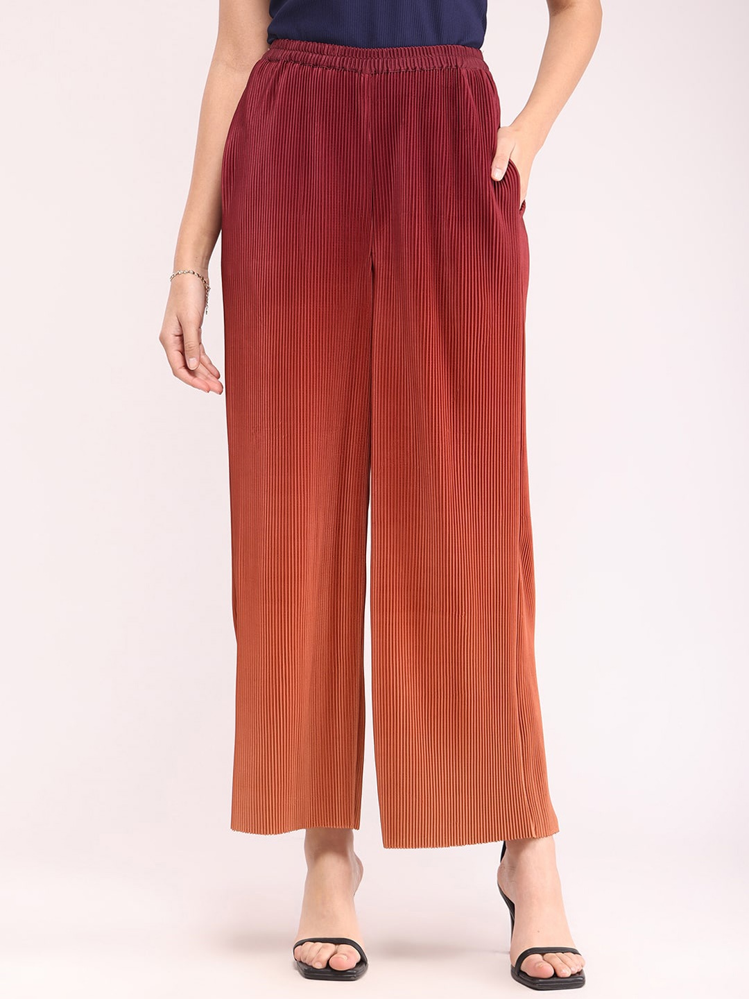 

FableStreet Women Ombre Pleated Parallel Trousers, Brown