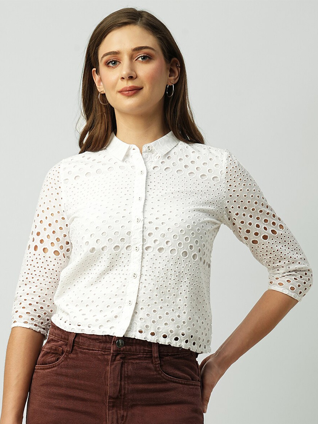 

Kraus Jeans Slim Fit Self Design Casual Crop Shirt, White