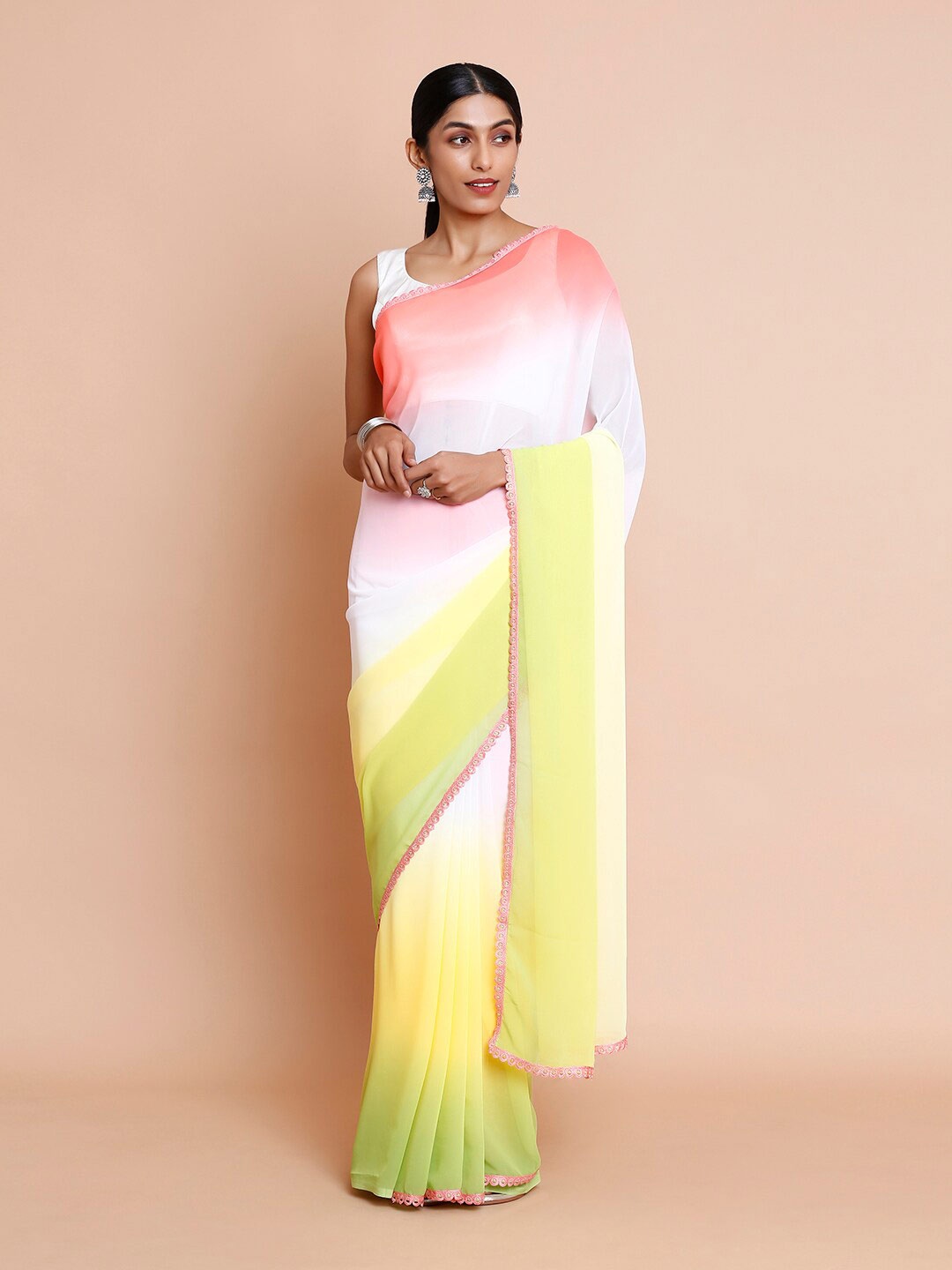 

Kalyan Silks Dyed Ombre Chiffon Bomkai Saree, Green