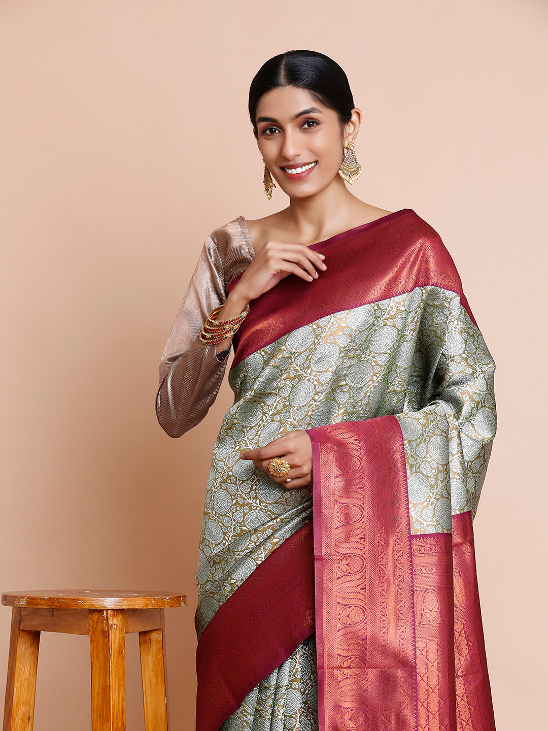 

Kalyan Silks Ethnic Motifs Woven Design Zari Kovai Saree, Green