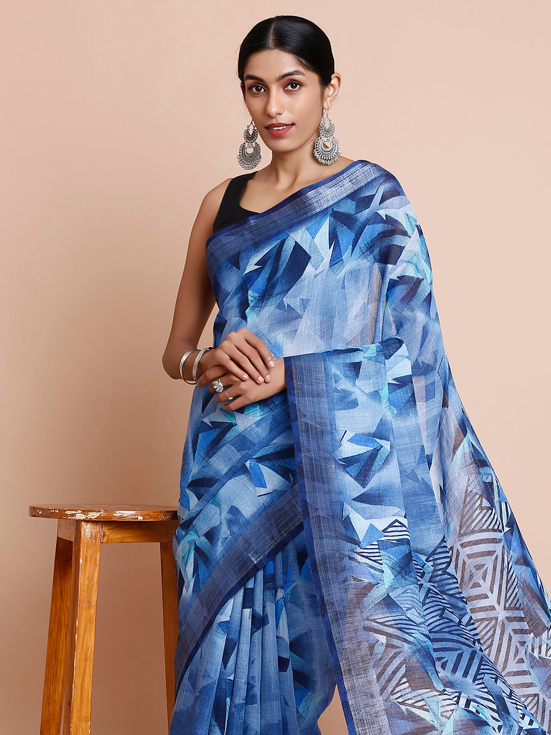 

Kalyan Silks Abstract Printed Bagru Saree, Blue