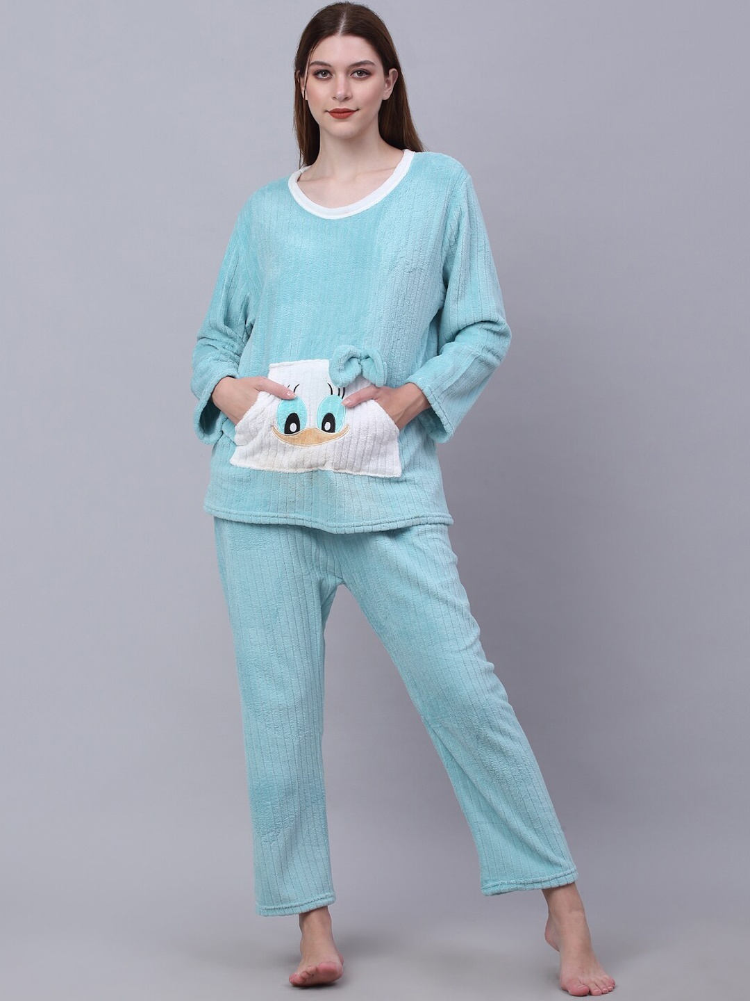 

KLOTTHE Women Cartoon Characters Printed Woollen Night Suit, Turquoise blue