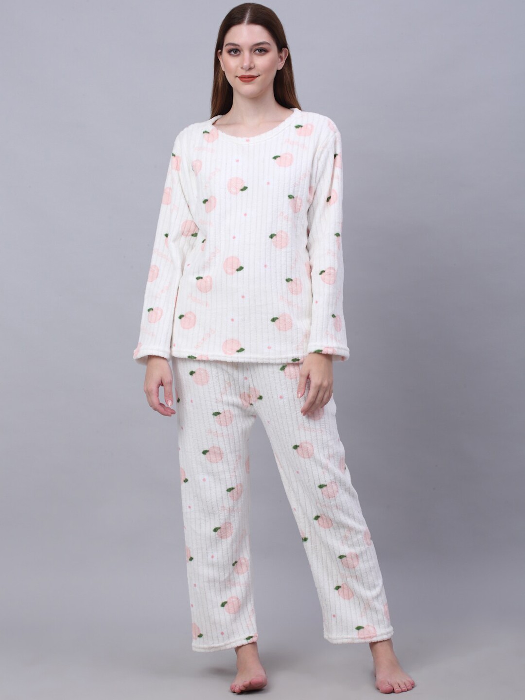 

KLOTTHE Conversational Printed Wool Night suit, White