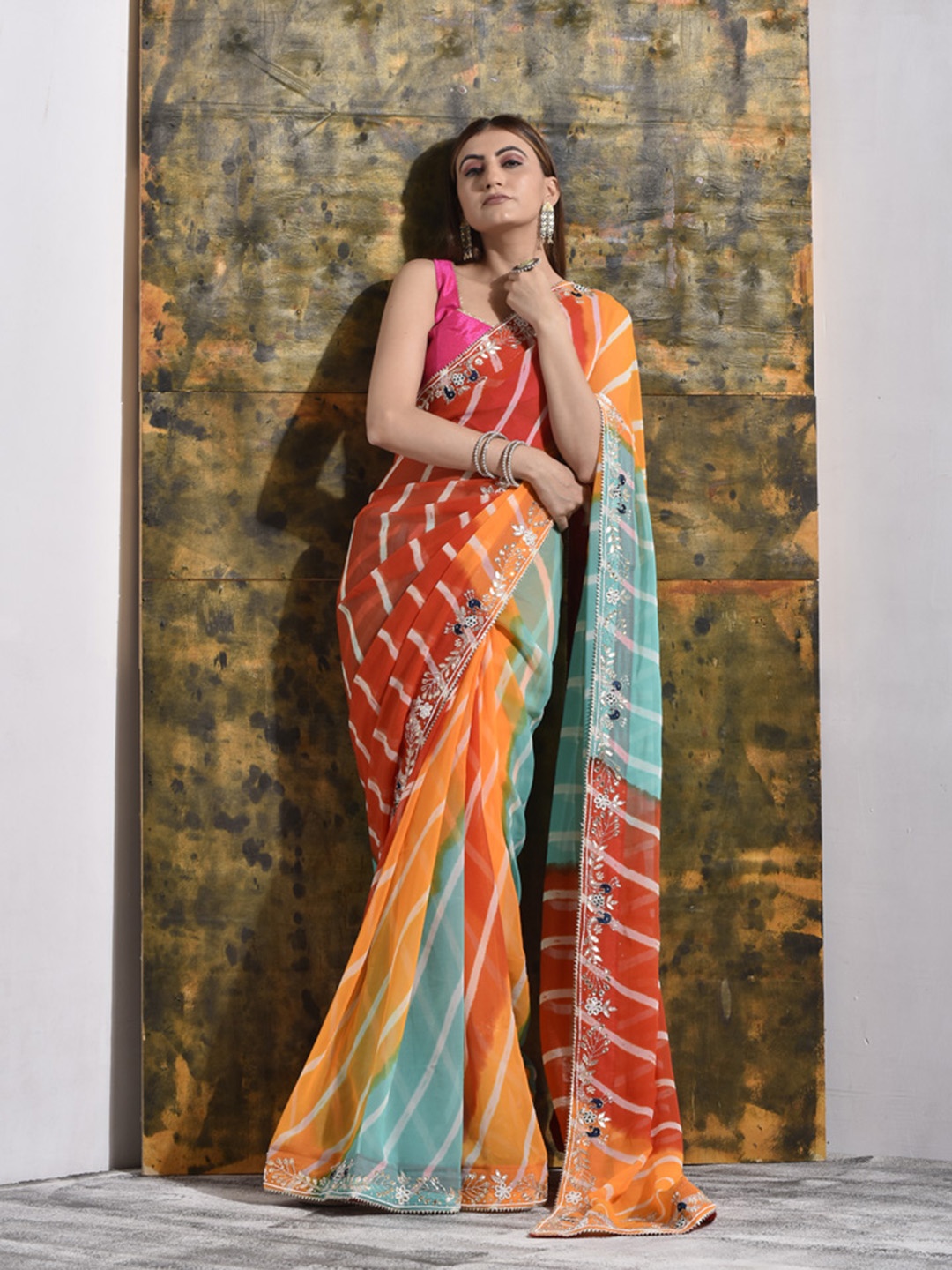 

sutra attire Striped Saree, Blue