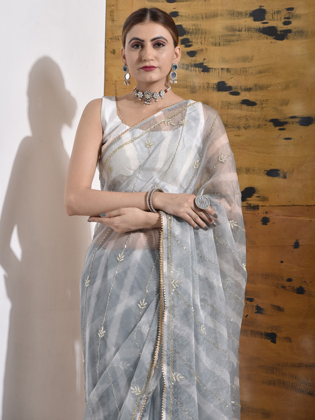 

sutra attire Ethnic Motifs Embroidered Tissue Leheriya Saree, Grey
