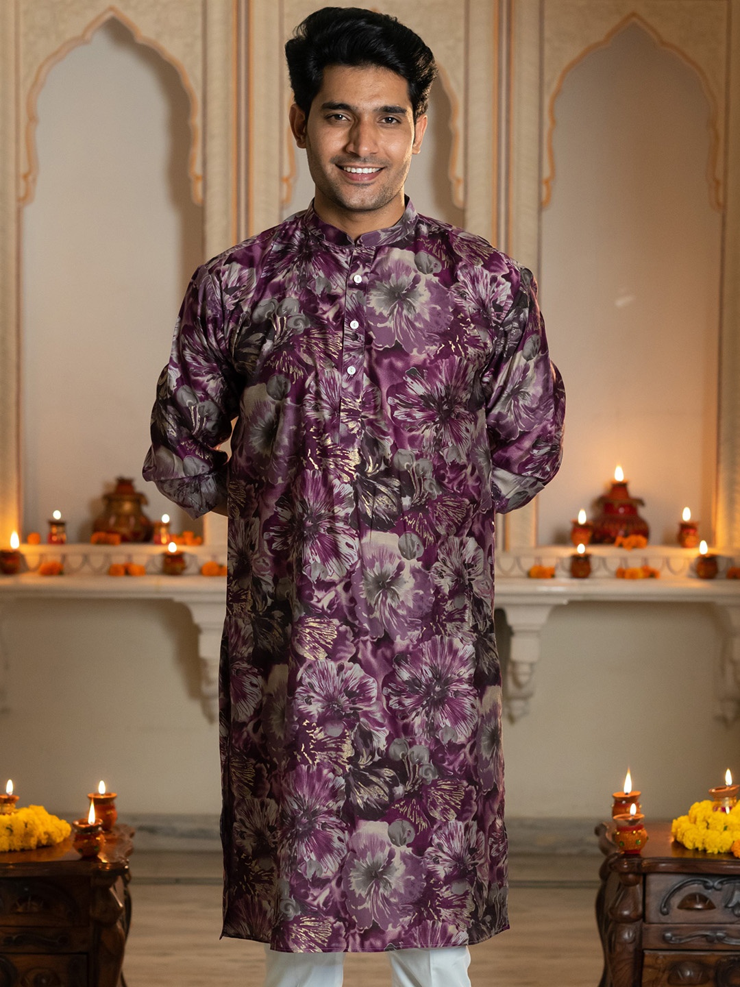 

Shasak Floral Printed Straight Cotton Kurta, Purple