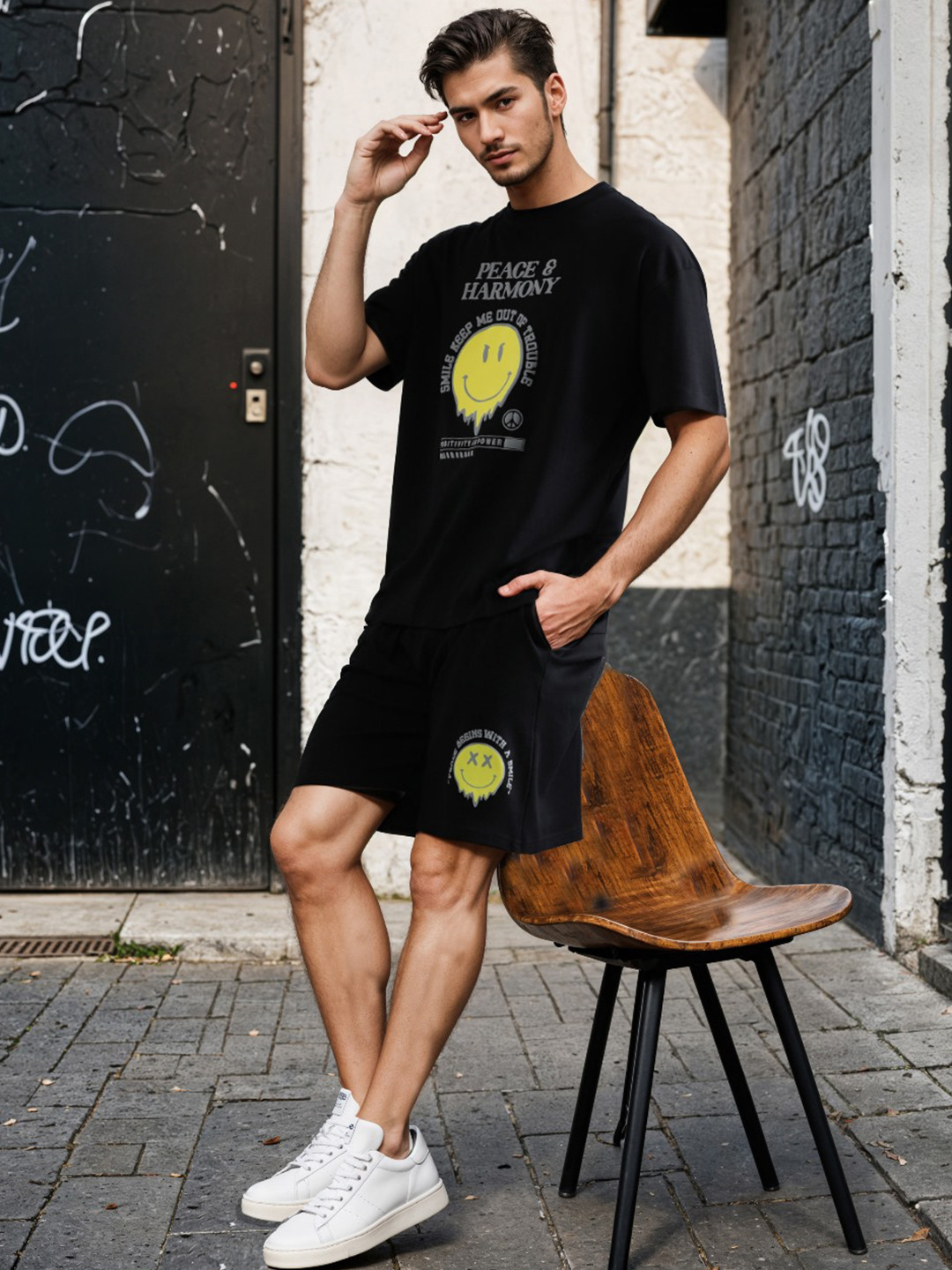 

Bene Kleed Men Pure Cotton Graphic Printed Oversized T-Shirt, Black