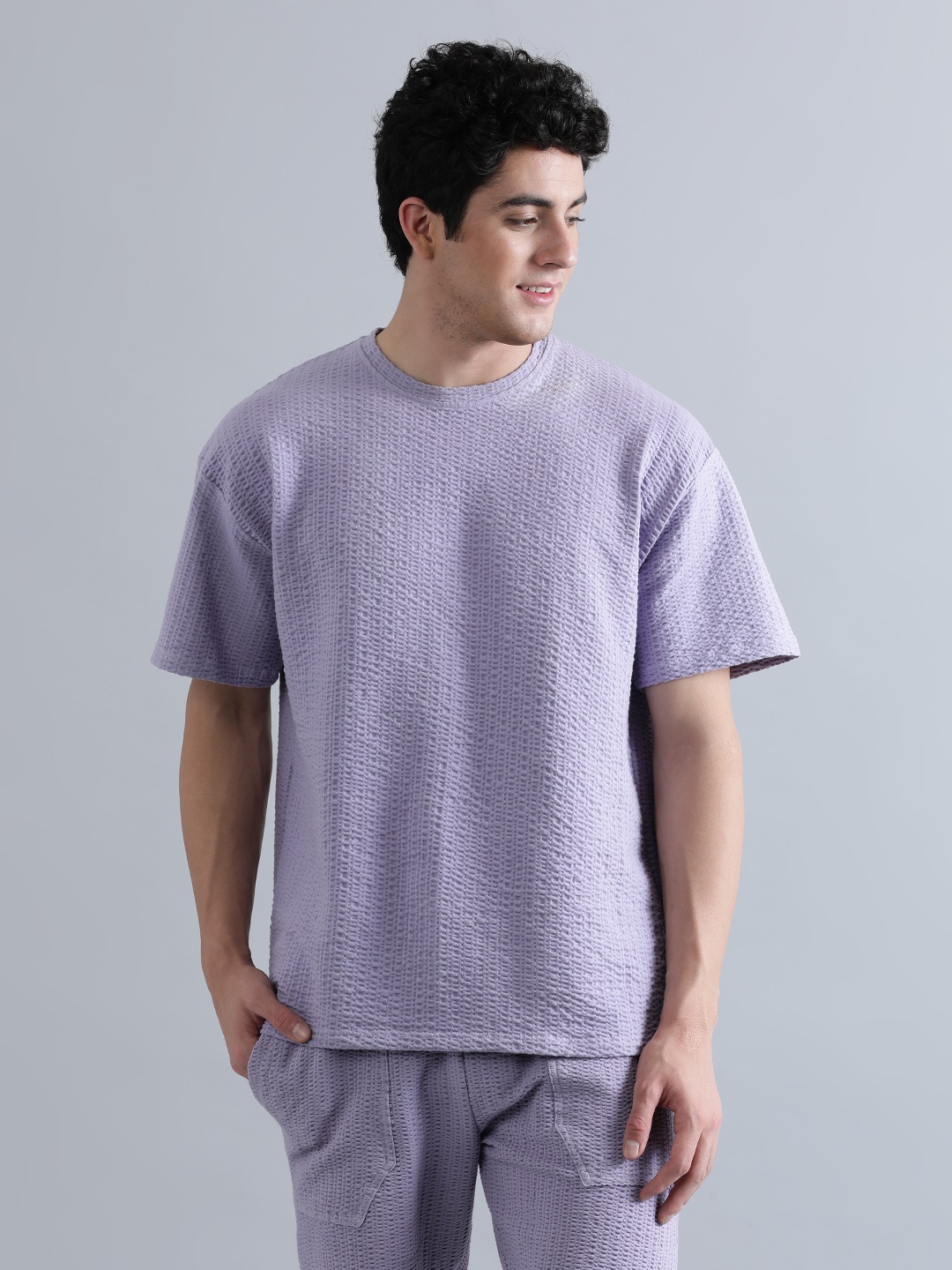

Bene Kleed Self Design Seersucker Oversized T-shirt, Purple