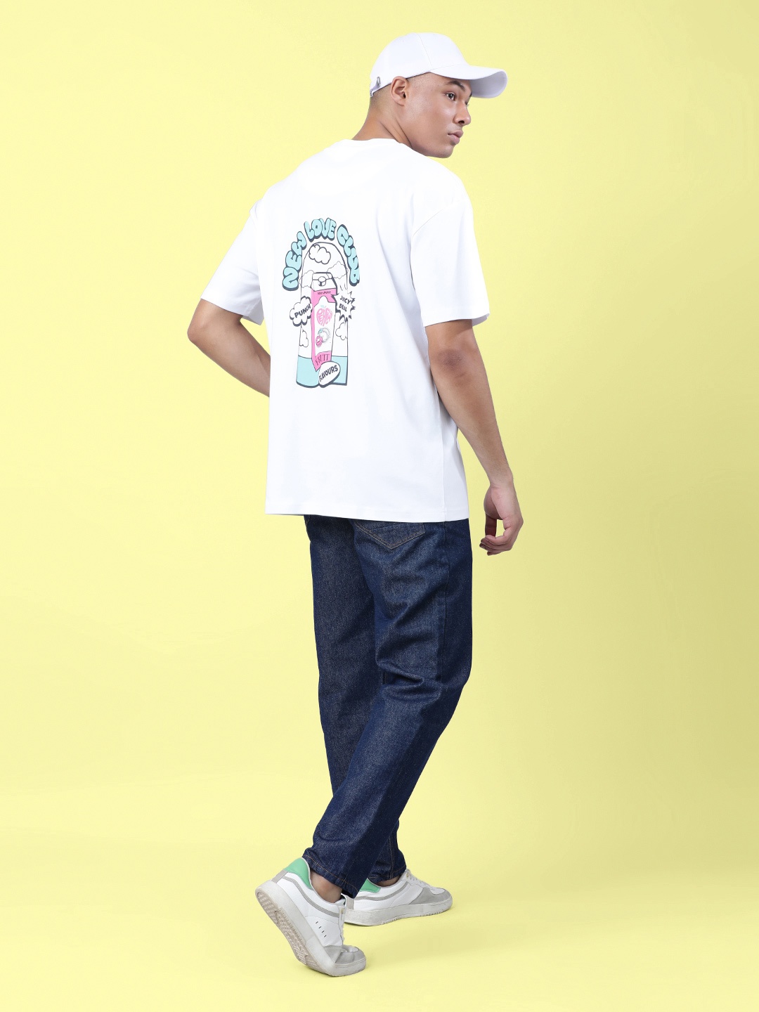 

Bene Kleed Men Pure Cotton Graphic Oversized T-Shirt, White