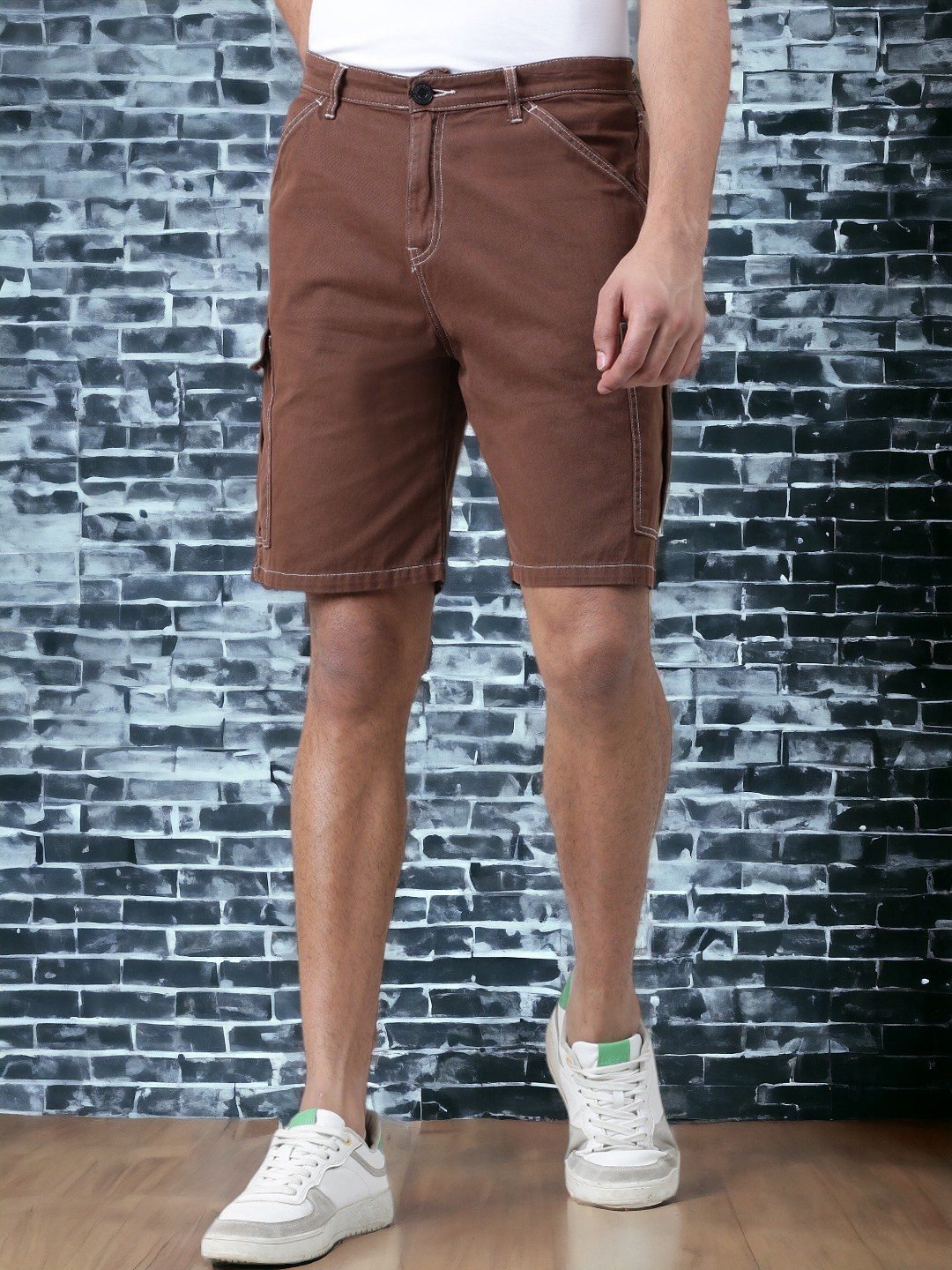 

Bene Kleed Men Pure Cotton Cargo Shorts with Contrast Stitch, Brown