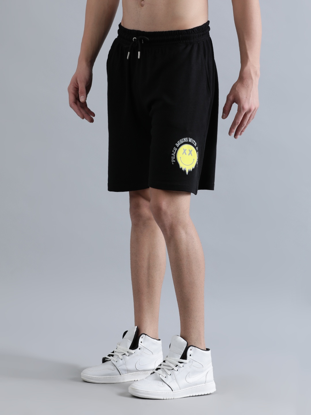 Bene Kleed Men Oversized Pure Cotton Graphic Shorts, Black