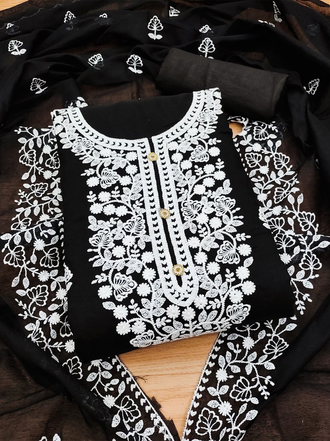 

Panzora Floral Embroidered Unstitched Dress Material, Black