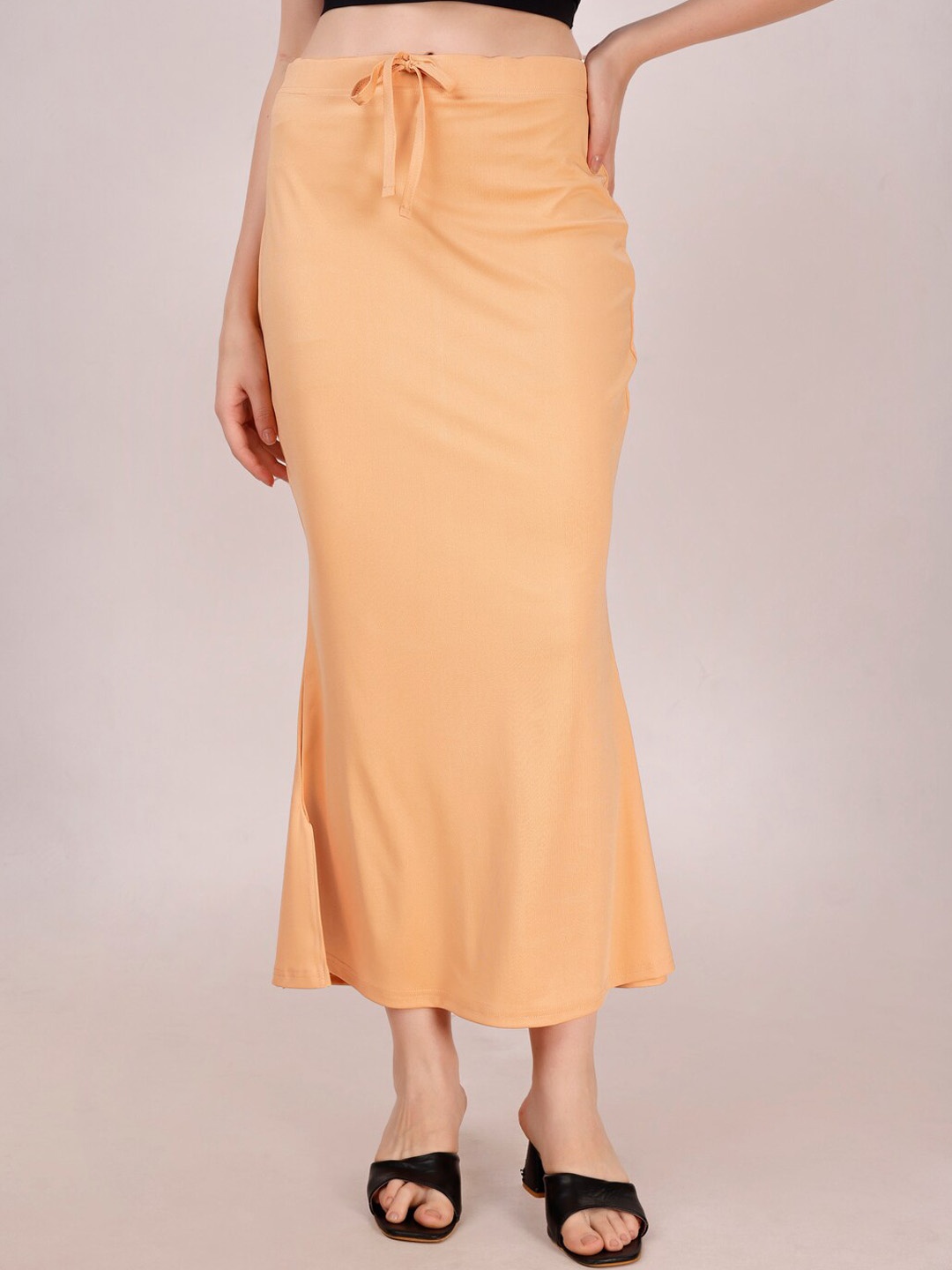 

Tikhi Imli Mermaid-Fit Saree Shapewear, Nude