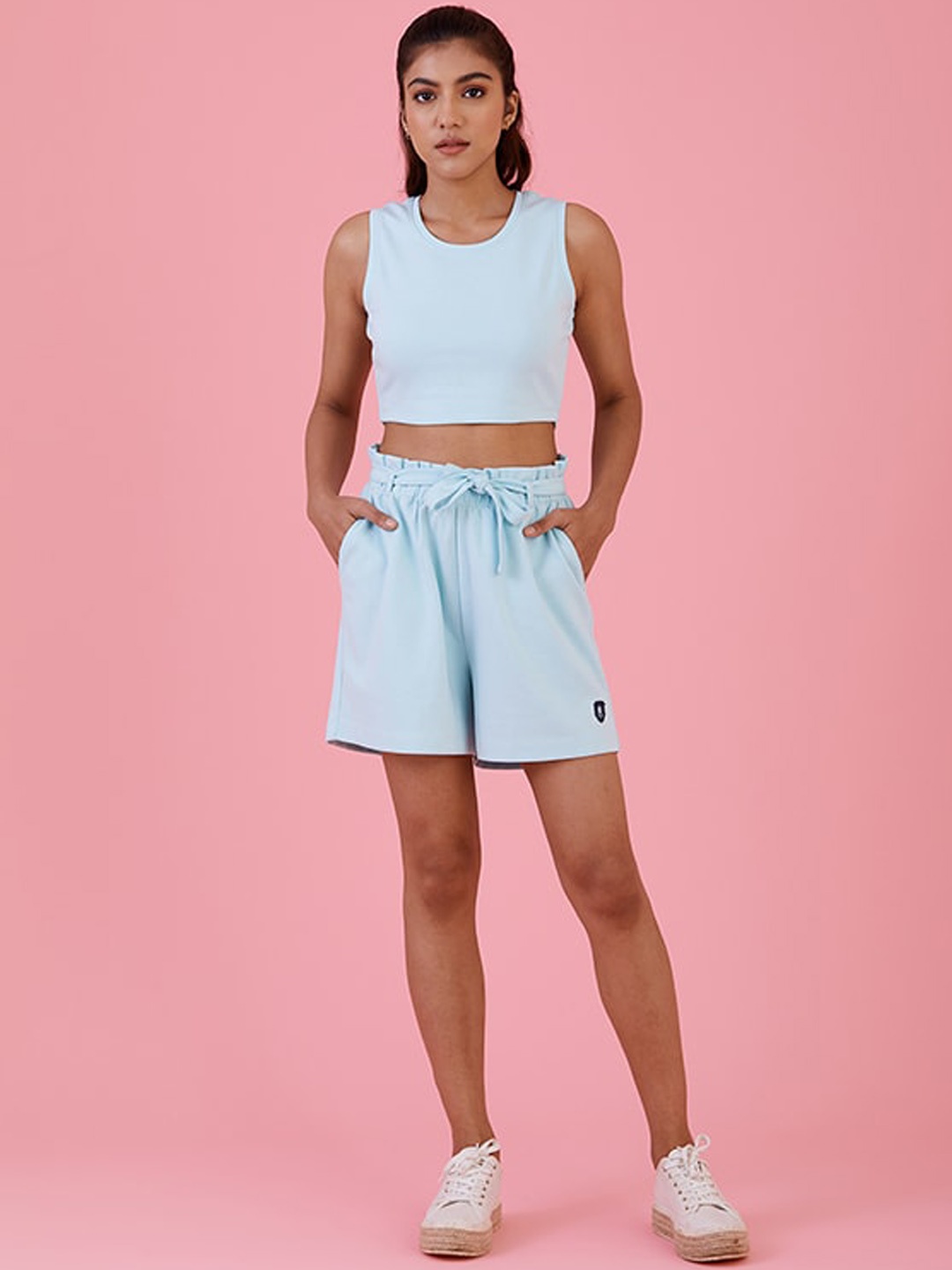 

Muvazo Crop Top With Shorts Co-Ords, Blue