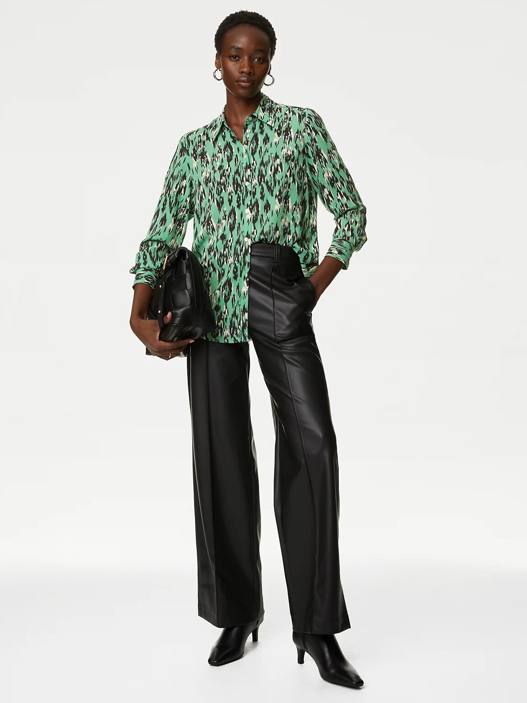 

Marks & Spencer Abstract Printed Spread Collar Casual Shirt, Green