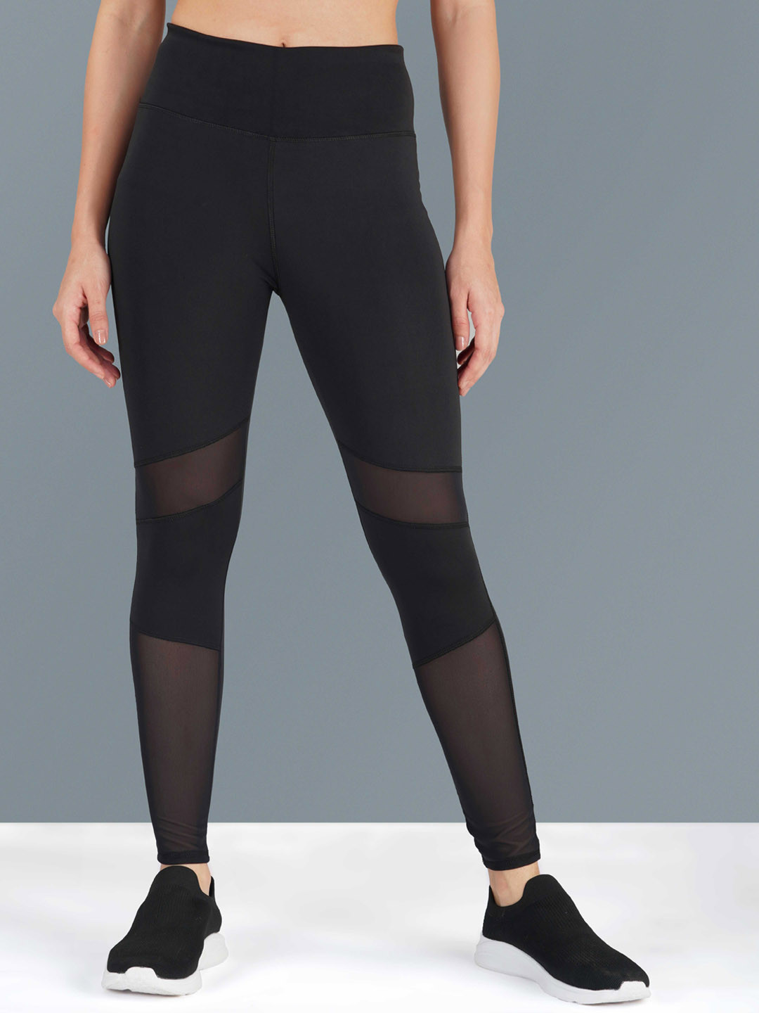 

KRONMENINEN Women Slim-Fit Ankle-Length Rapid-Dry Sports Tights, Black