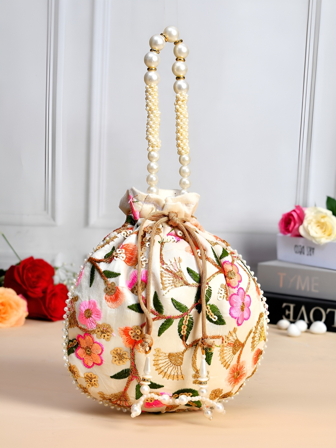 

Kuber Industries Set Of 3 Embellished Potli Clutch, Cream