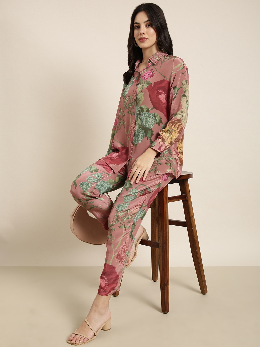 

SHOWOFF Printed Oversized Top With Flared Palazzos Co-Ords, Peach