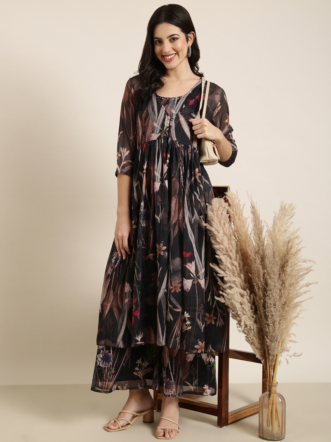

SHOWOFF Floral Printed Crop Top & Palazzos with Shrug, Black