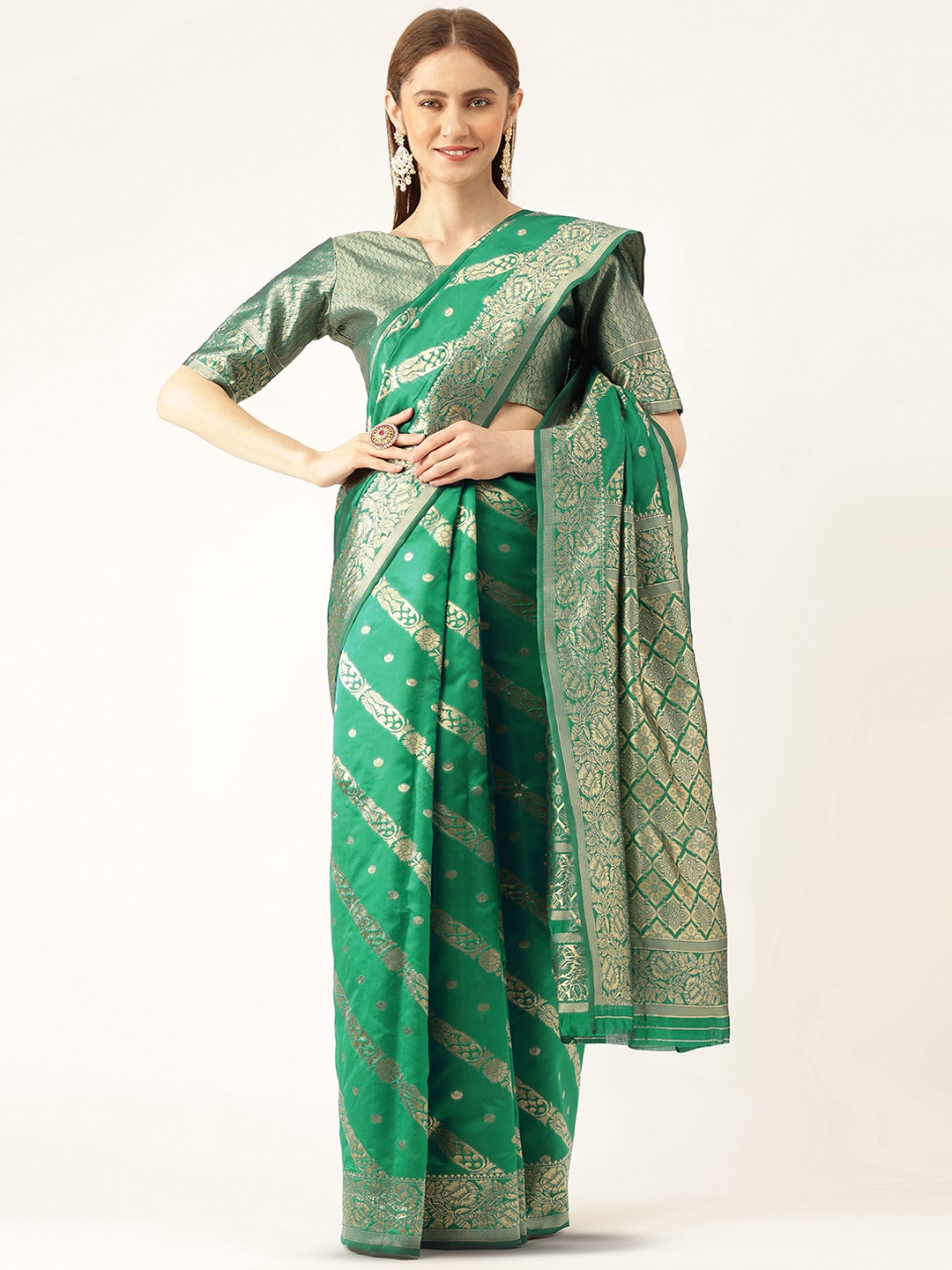 

MANVAA Woven Design Zari Banarasi Saree, Green