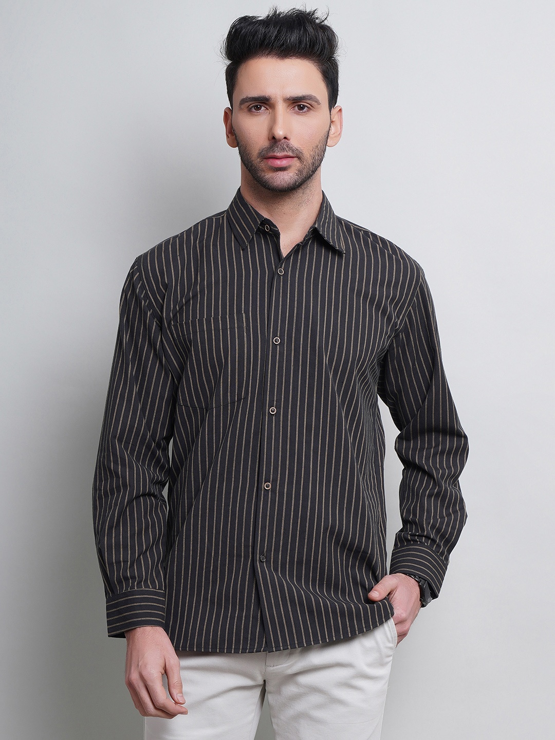 

NAVIYATA India Slim Striped Pure Cotton Casual Shirt, Black