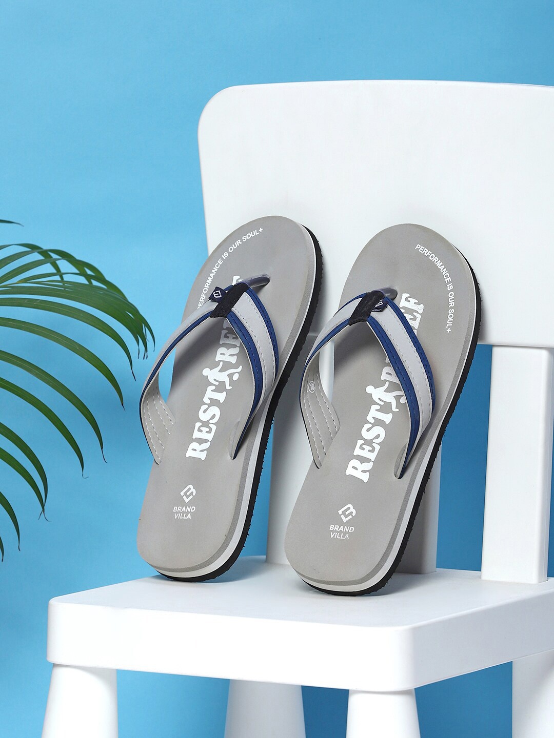 

BRAND VILLA Men Printed Lightweight Rubber Thong Flip-Flops, Grey