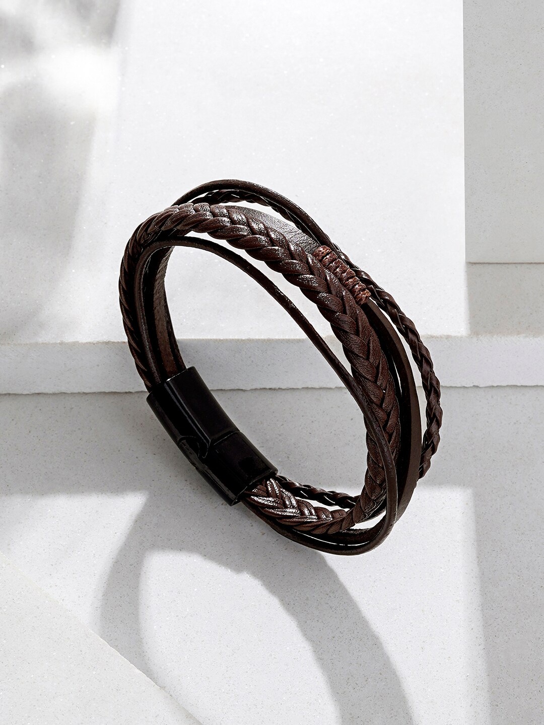 

JOKER & WITCH Men Multistrand Bracelet, Brown