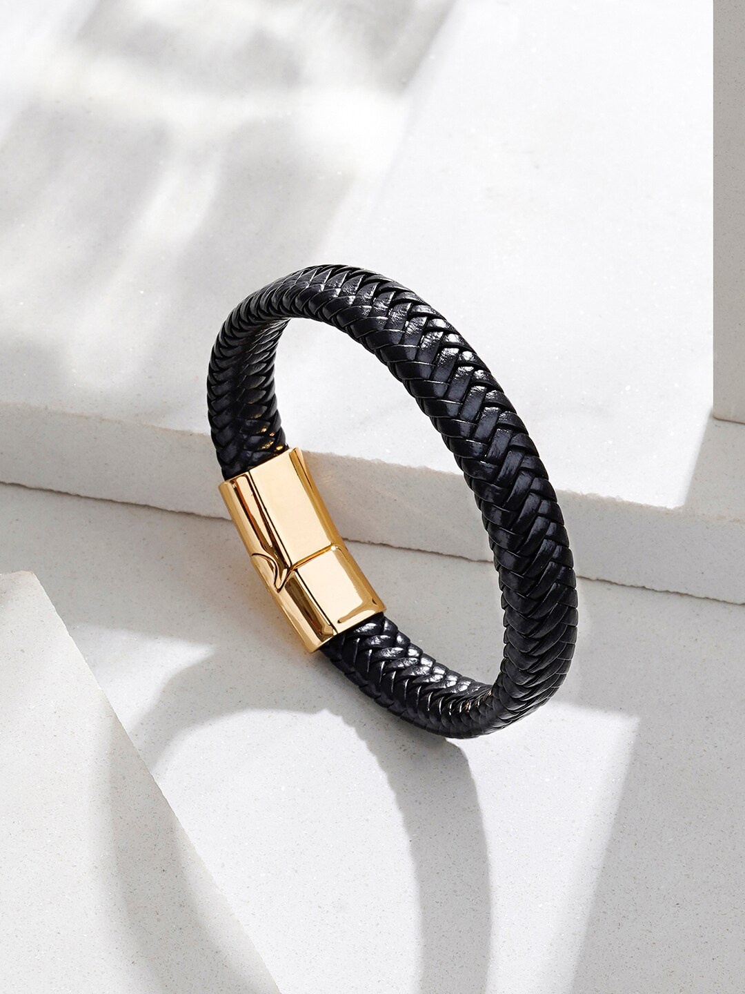 

JOKER & WITCH Men Gold-Plated Wraparound Bracelet