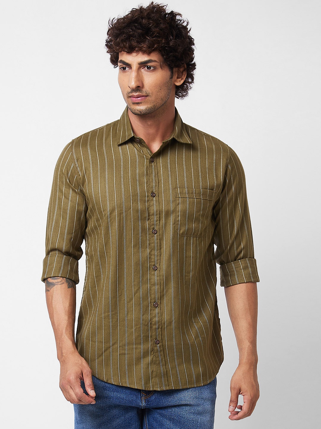

SPYKAR Vertical Striped Spread Collar Long Sleeves Cotton Casual Shirt, Green