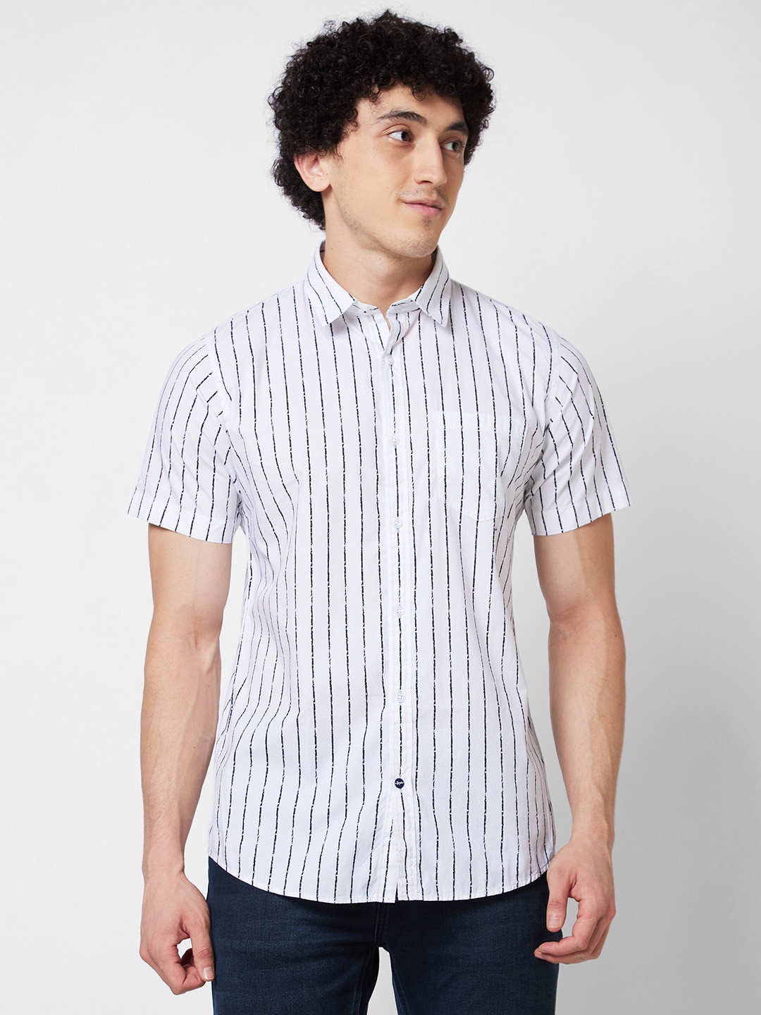 

SPYKAR Vertical Striped Cotton Casual Shirt, White