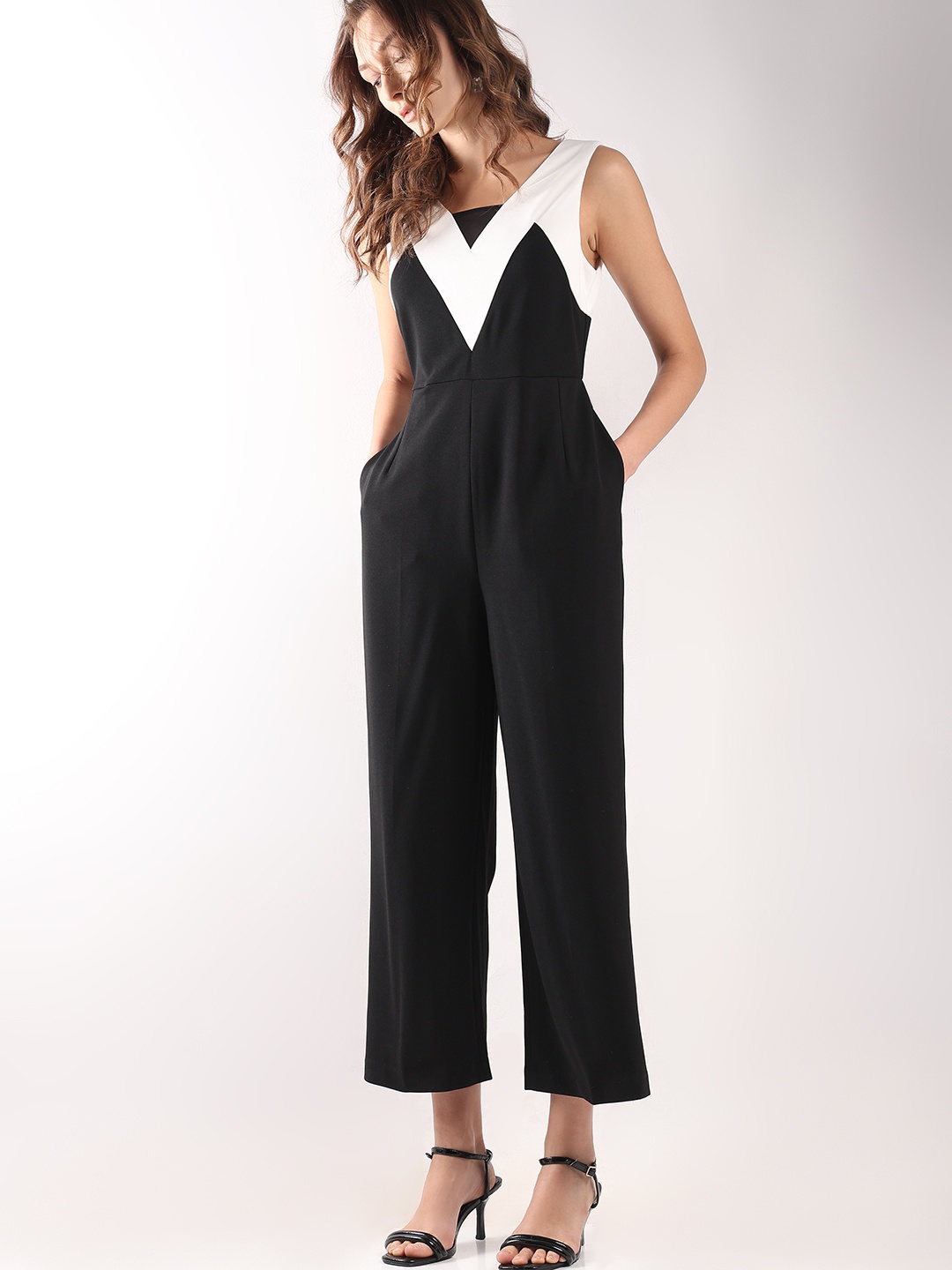 

Vero Moda Colourblocked Basic Jumpsuit, Black