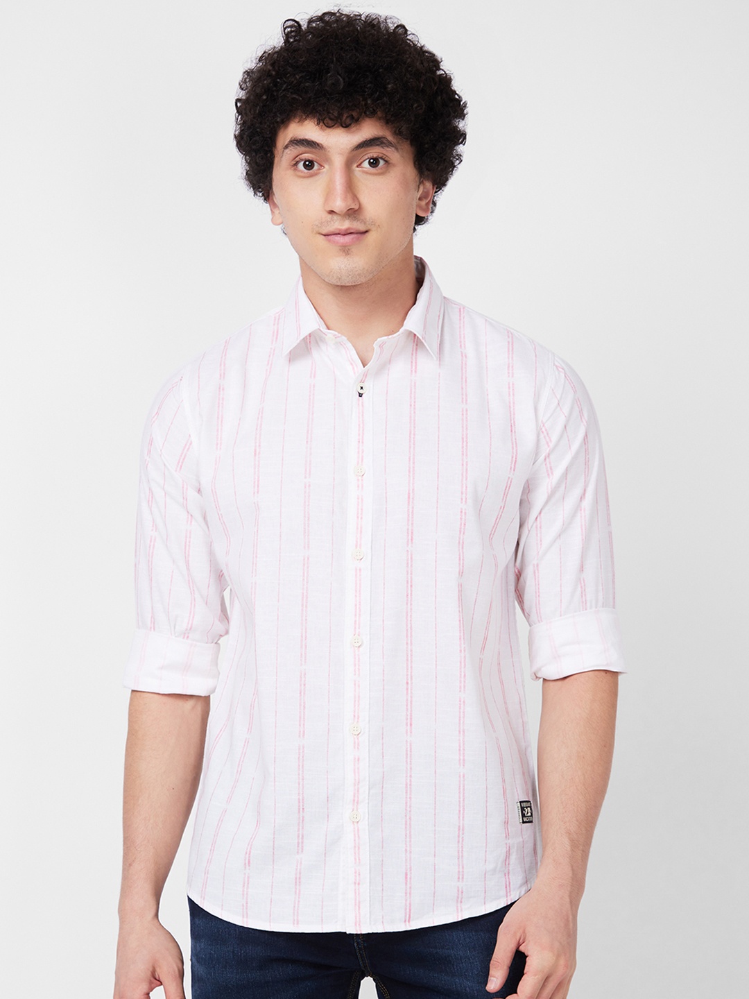

SPYKAR Vertical Striped Spread Collar Long Sleeves Cotton Casual Shirt, White