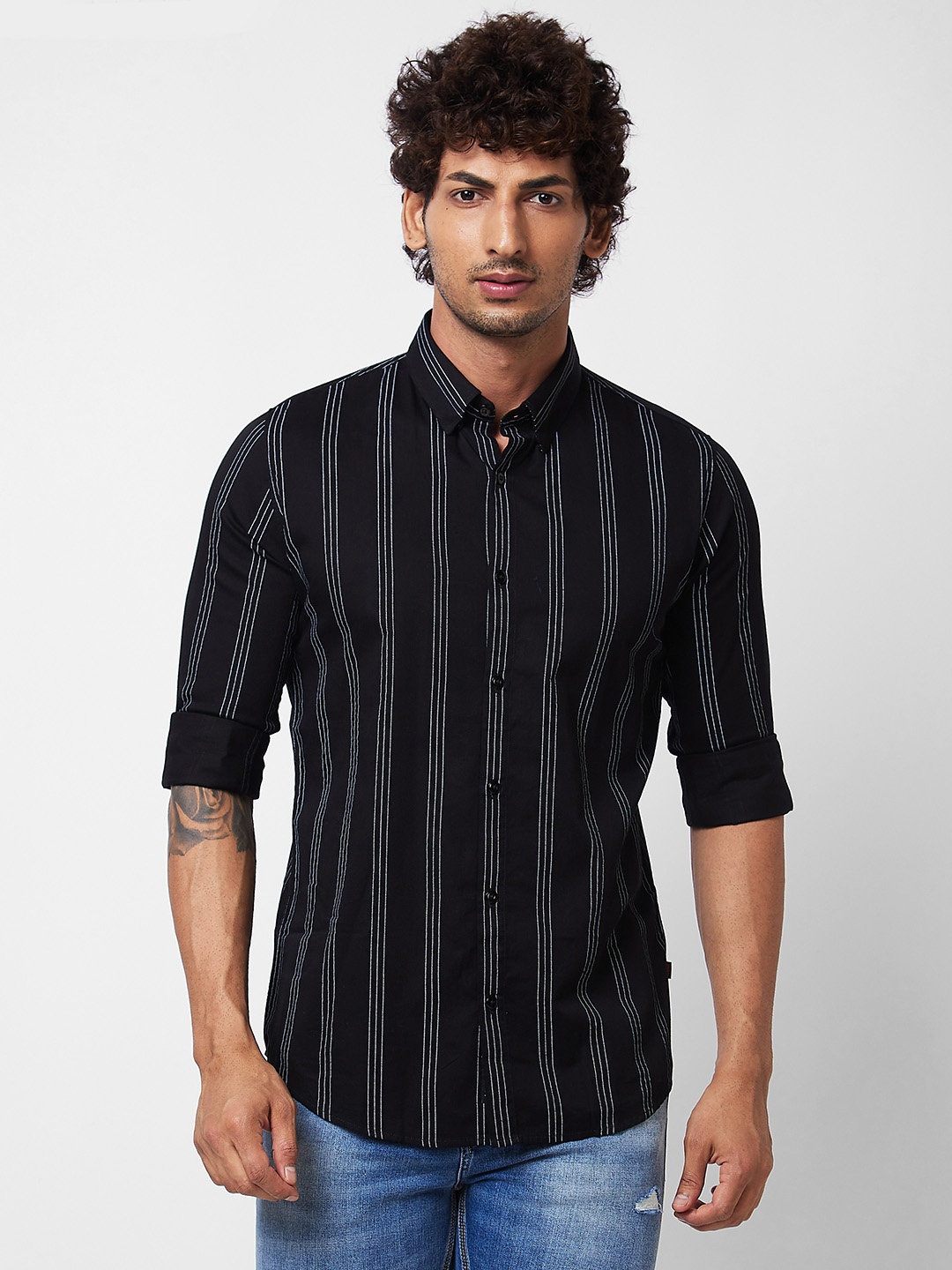 

SPYKAR Vertical Stripes Spread Collar Long Sleeves Cotton Casual Shirt, Black