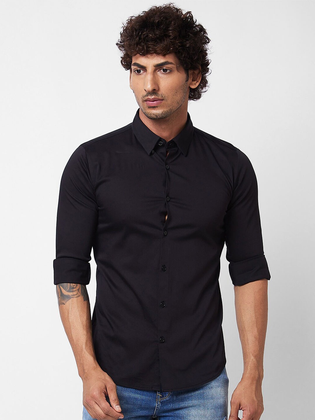 

SPYKAR Spread Collar Long Sleeves Cotton Casual Shirt, Black