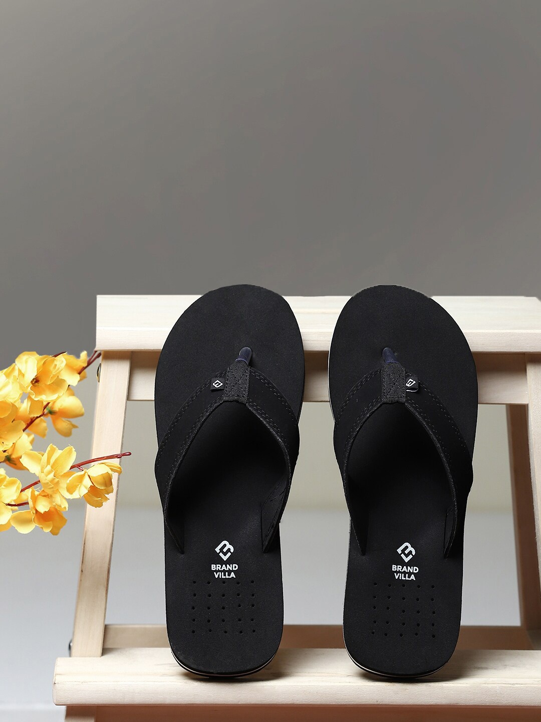 

BRAND VILLA Men Rubber Thong Flip-Flops, Black