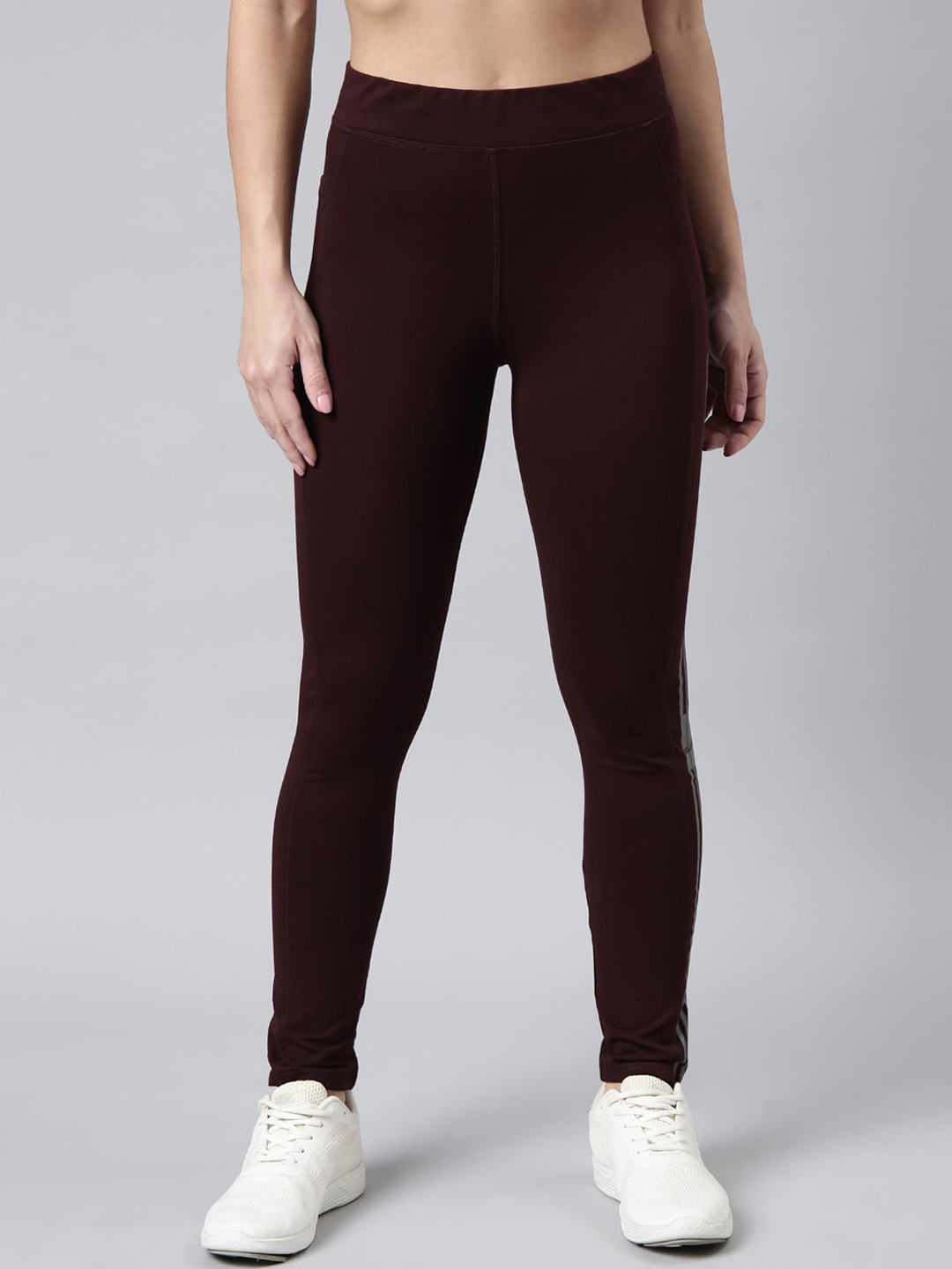 

SHOWOFF Women Slim-Fit Cotton Track Pant, Maroon