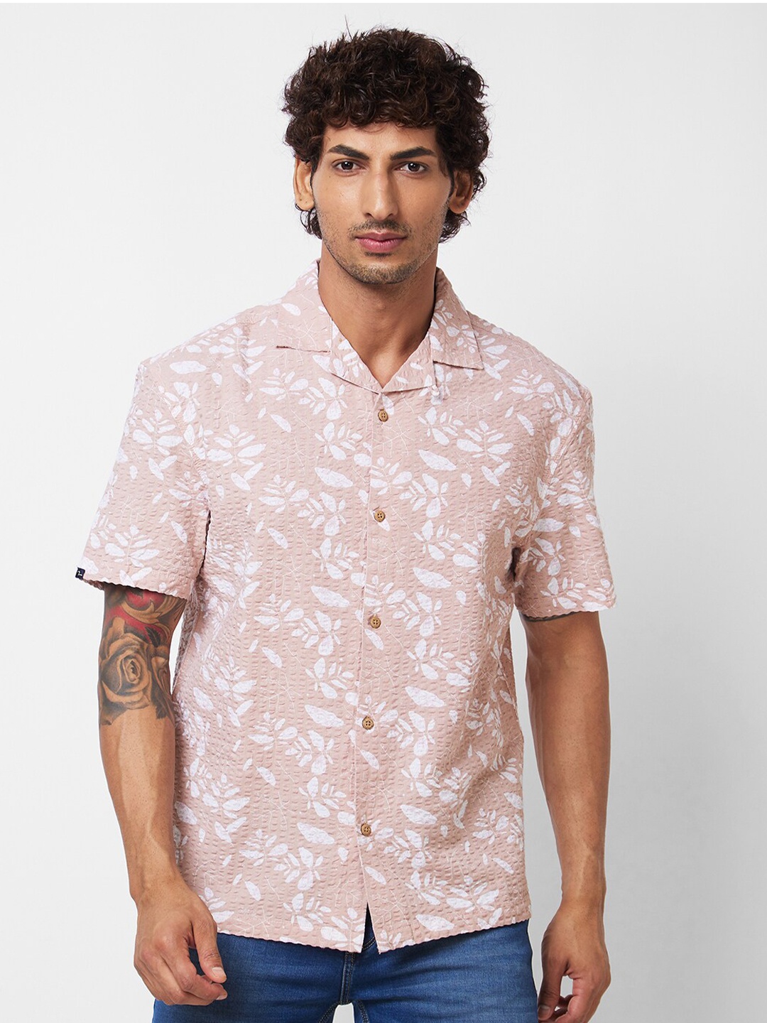 

SPYKAR spread collar Short Sleeves Floral Printed Casual Cotton Shirt, Pink