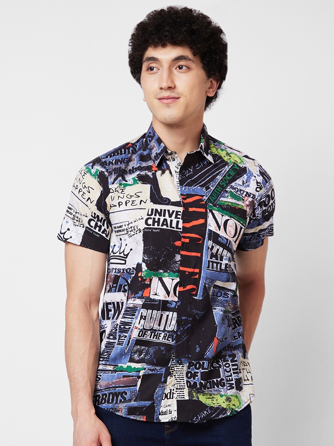 

SPYKAR Spread Collar Short Sleeves Graphic Printed Cotton Casual Shirt, Black