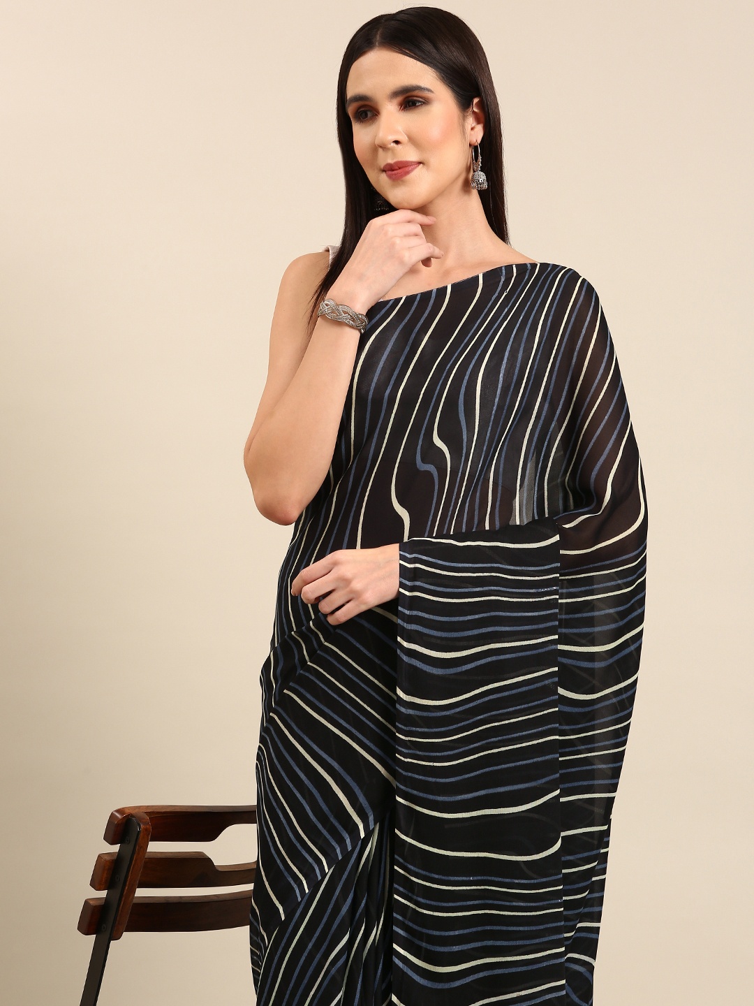 

HERE&NOW Striped Poly Georgette Saree, Black