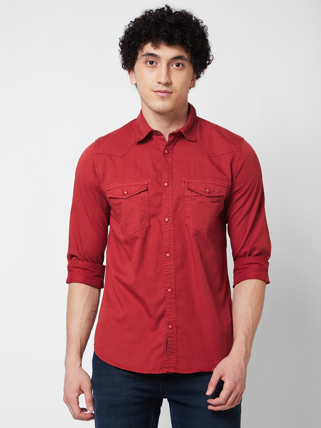 

SPYKAR Spread Collar Long Sleeves Cotton Casual Shirt, Red
