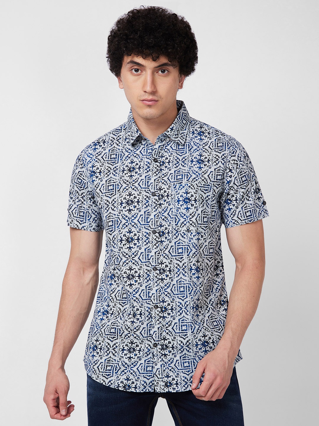 

SPYKAR Floral Printed Cotton Casual Shirt, Blue