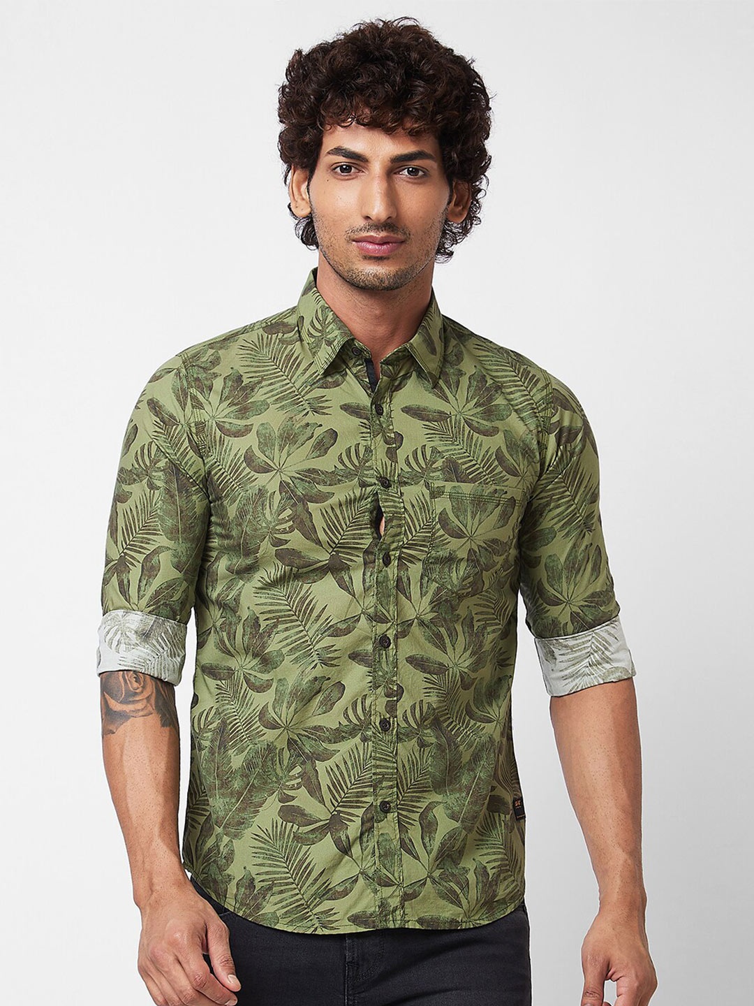 

SPYKAR Tropical Printed Cotton Casual Shirt, Green