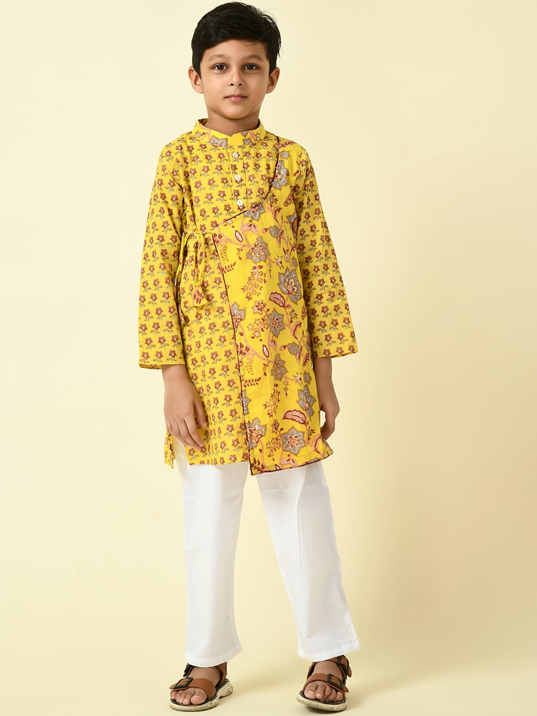 

BAESD Boys Floral Printed Pure Cotton Asymmetric Straight Kurta With Trouser, Yellow